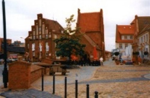 Pension Am Wassertor Wismar Exterior foto